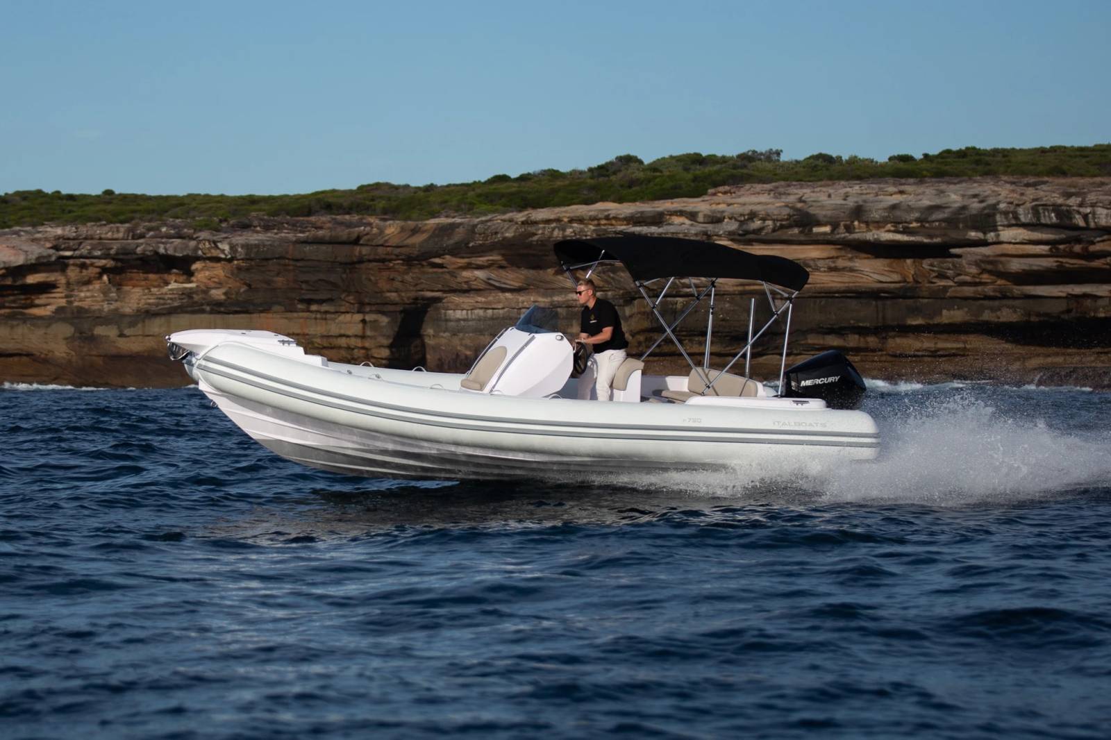Prochainement : vous retrouverez les semi rigides d'Italboat chez Protecmer !