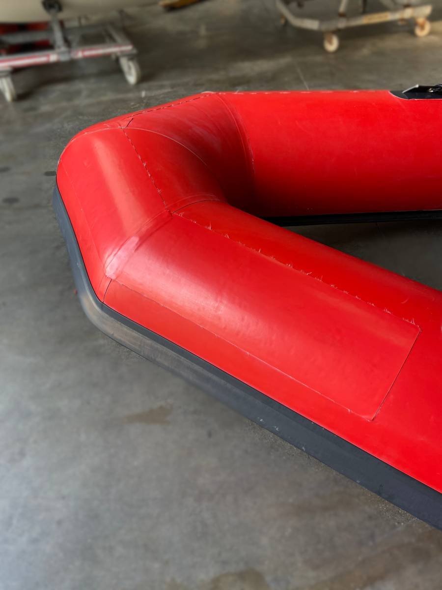 VENDU FLOTTEUR OCCASION NEOPRENE ZODIAC PRO 500 ROUGE 5m A MARSEILLE