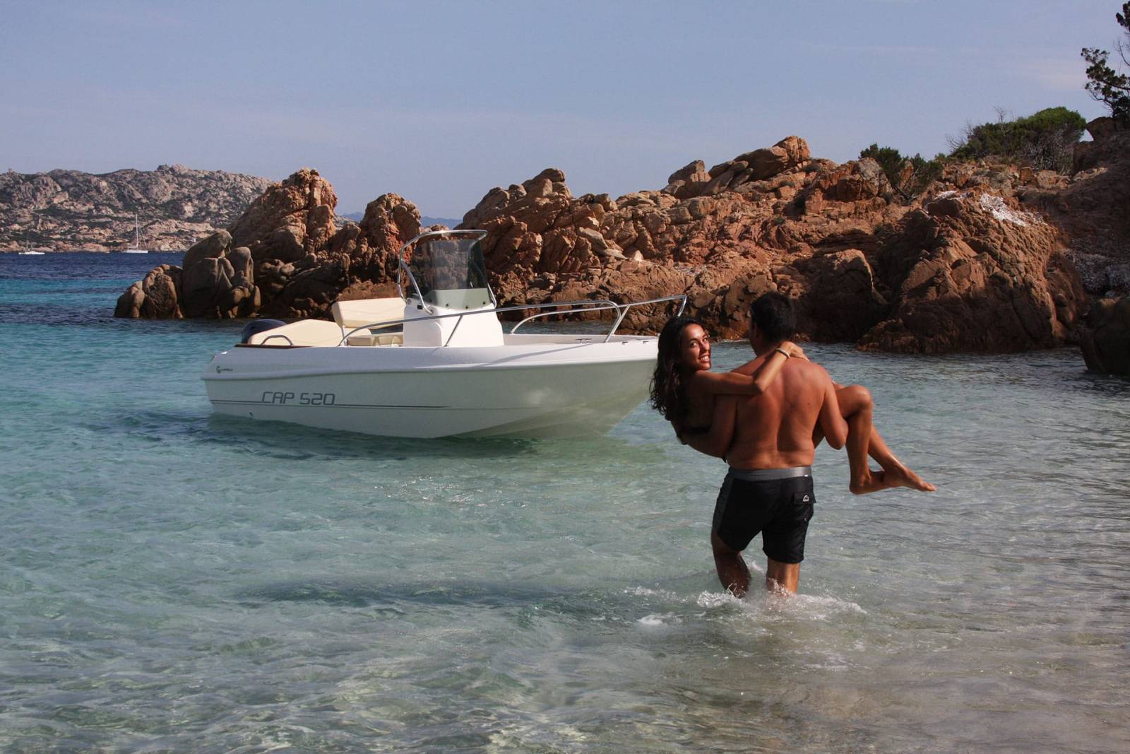 PACK CAPELLI CAP 520 OPEN + YAMAHA F50HETL 2024 A MARSEILLE