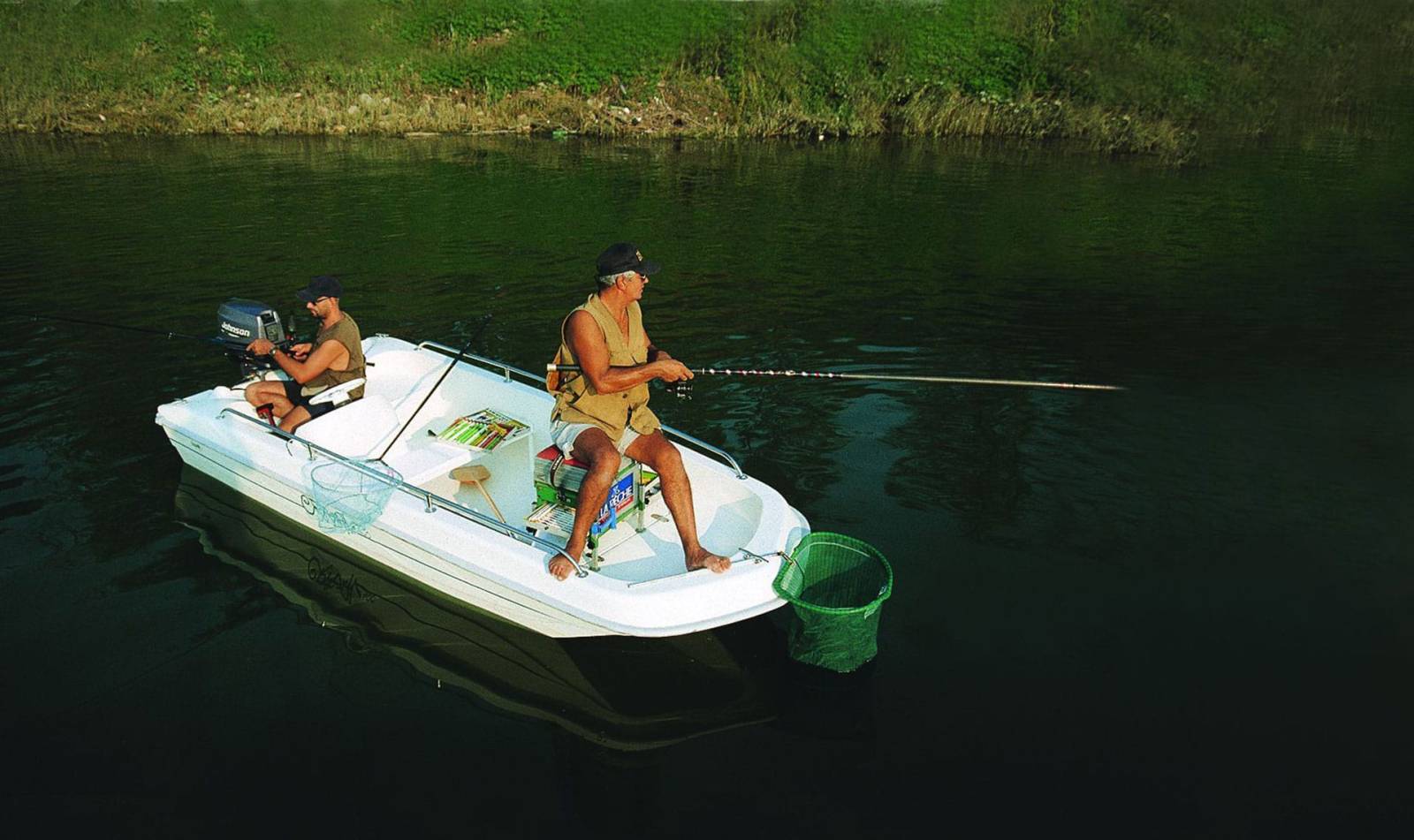 PACK CAPELLI CRISTAL 400 + YAMAHA F25GMHL 2024 A MARSEILLE