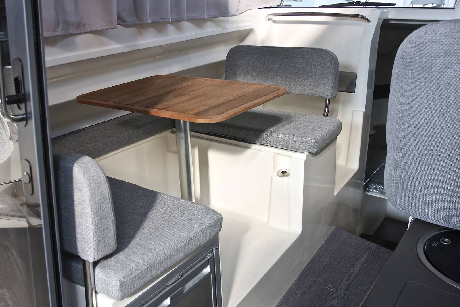 PACK CAPELLI DINO 26 + YAMAHA F200XB 2024 A MARSEILLE