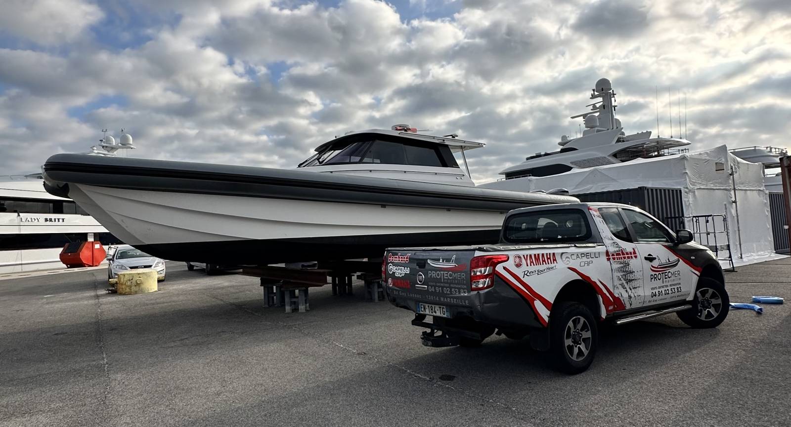 Remplacement des flotteurs Néoprène Hypalon PVC
