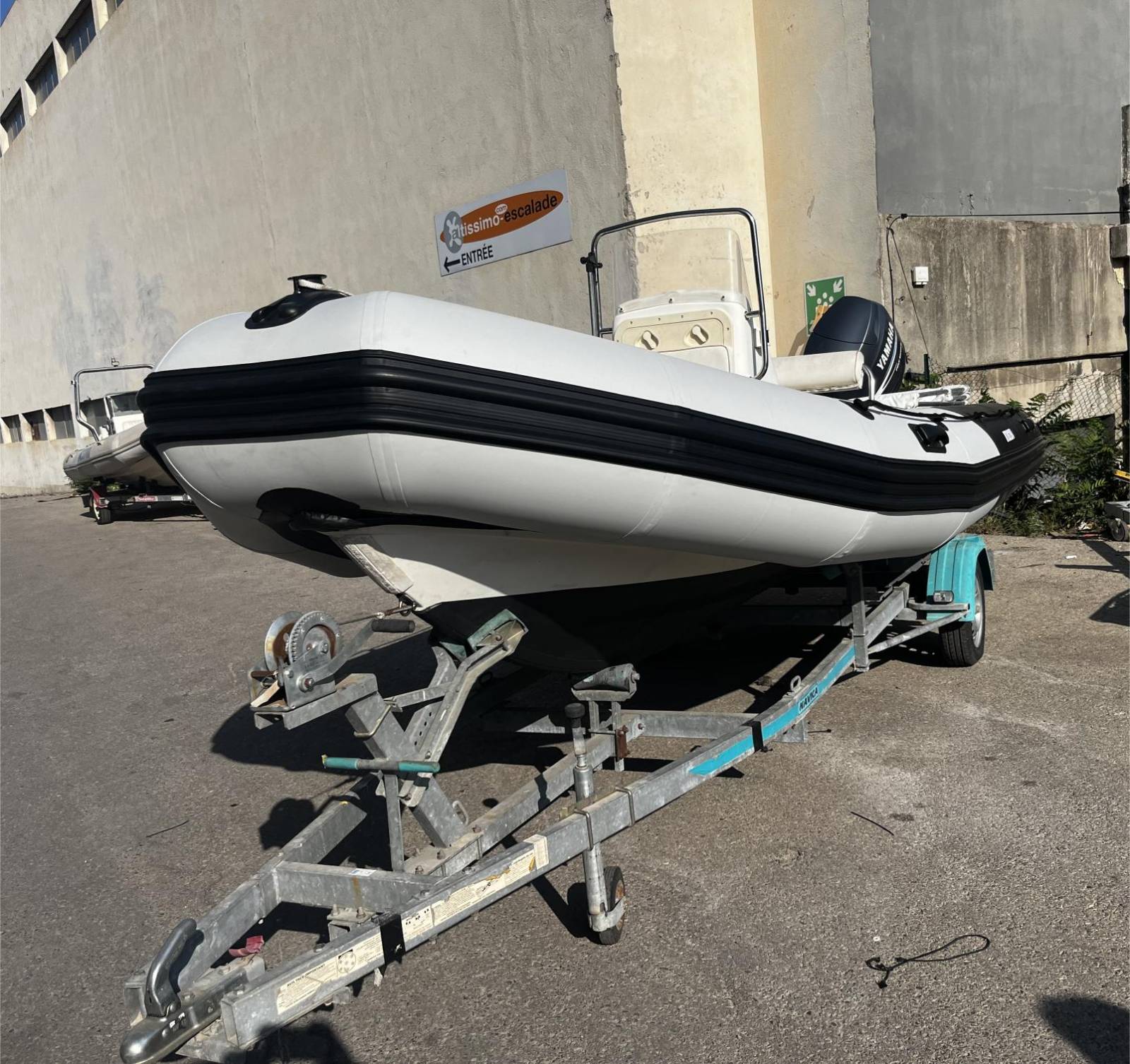 occasion semi rigide 550 bombard et remorque