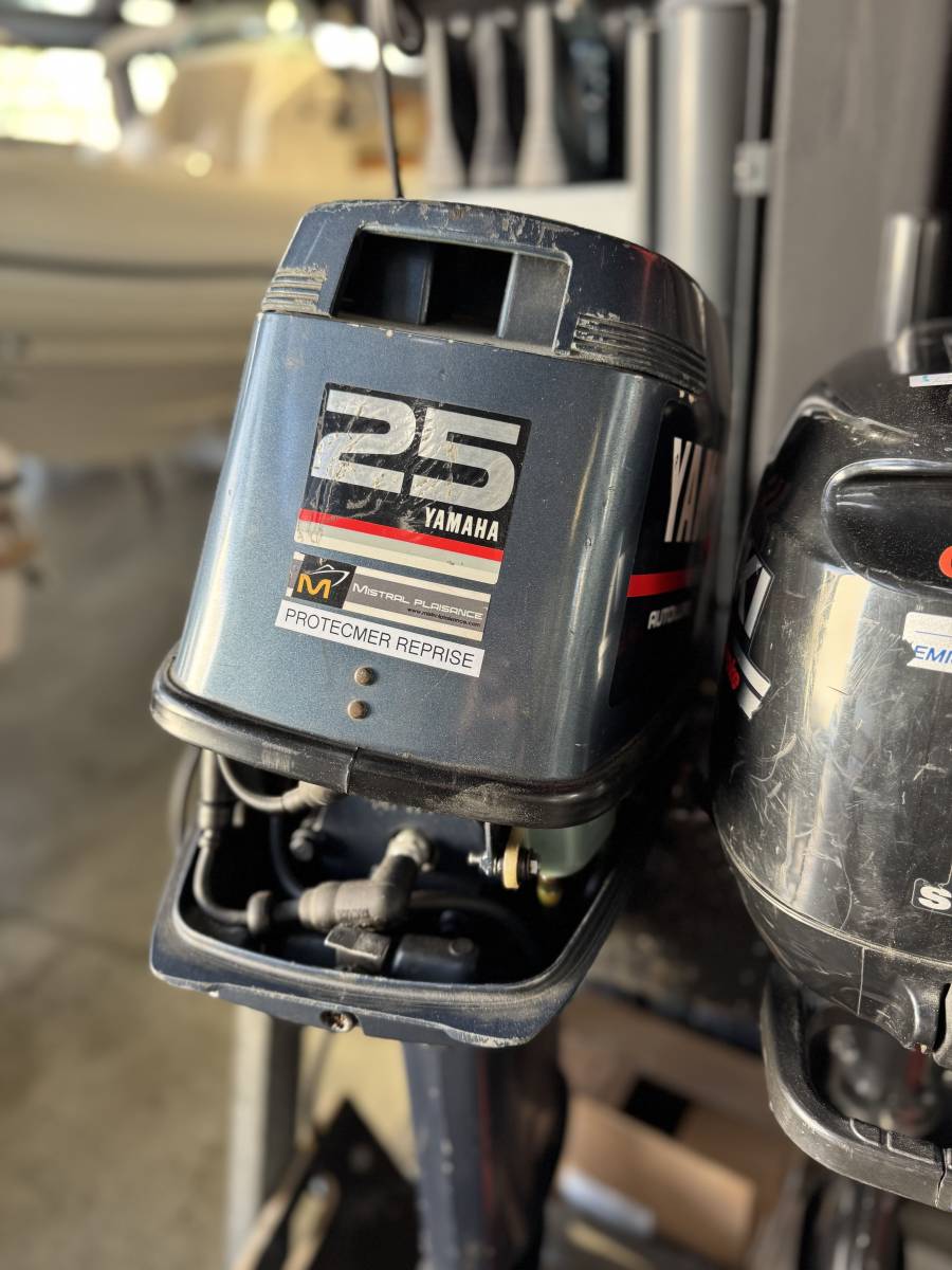 OCCASION MOTEUR YAMAHA 25CV 2T REVISE A MARSEILLE