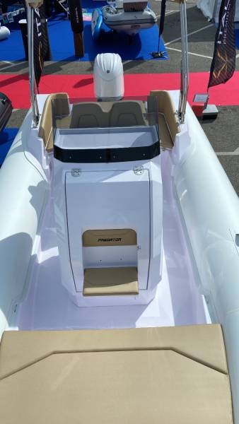 700 tourning italboats à marseille