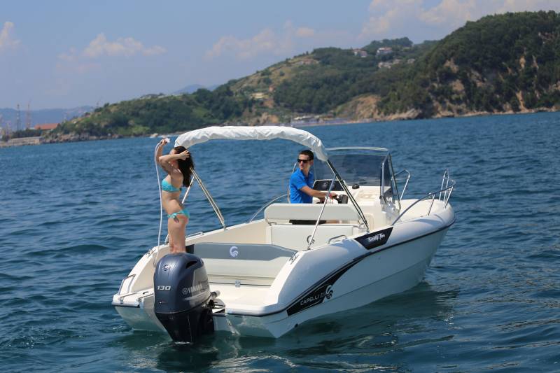 CAPELLI 20.5 OPEN + YAMAHA F130LA 2024 A MARSEILLE