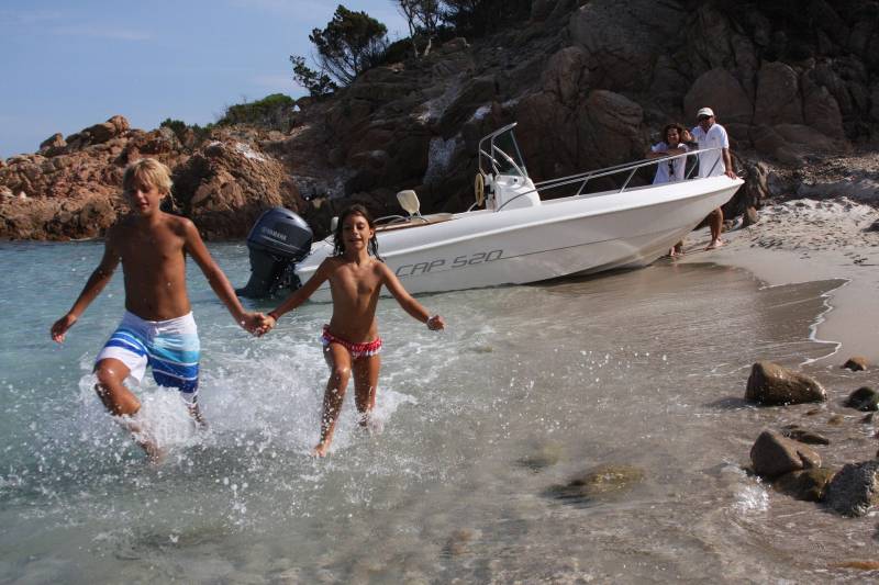 PACK CAPELLI CAP 520 OPEN + YAMAHA F50HETL 2024 A MARSEILLE