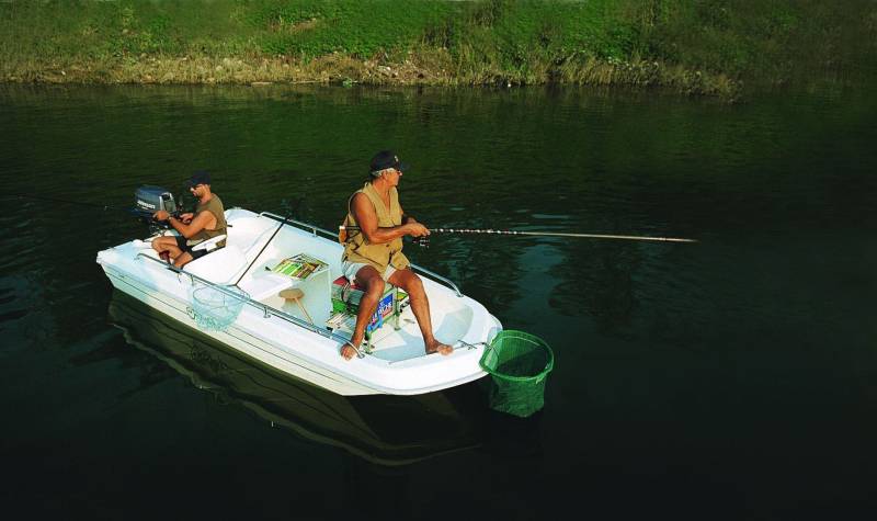 PACK CAPELLI CRISTAL 400 + YAMAHA F25GMHL 2024 A MARSEILLE