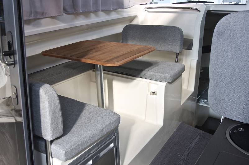 PACK CAPELLI DINO 26 + YAMAHA F200XB 2024 A MARSEILLE