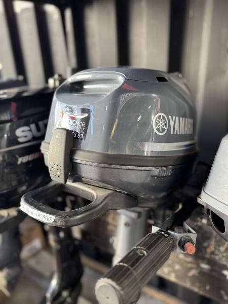 OCCASION MOTEUR YAMAHA 6CV TRES BON ETAT A MARSEILLE