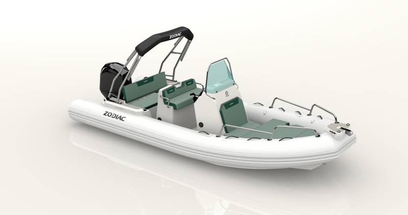 BATEAU SEMI-RIGIDE ZODIAC MEDLINE 5.8 A MARSEILLE