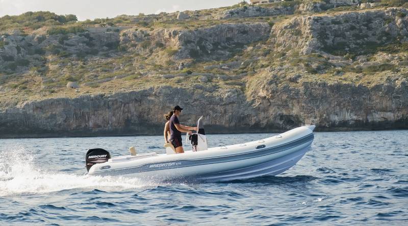 BATEAU SEMI RIGIDE ITALBOATS PREDATOR 570 TS + MOTEUR YAMAHA F90LA A MARSEILLE