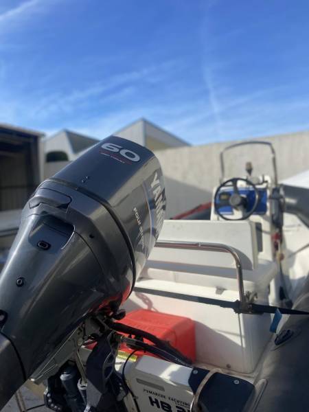 pack occasion semi rigide près de cassis