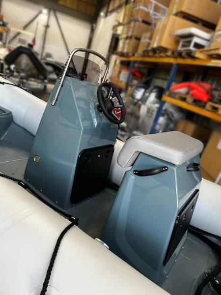 occasion bombard explorer près de cassis