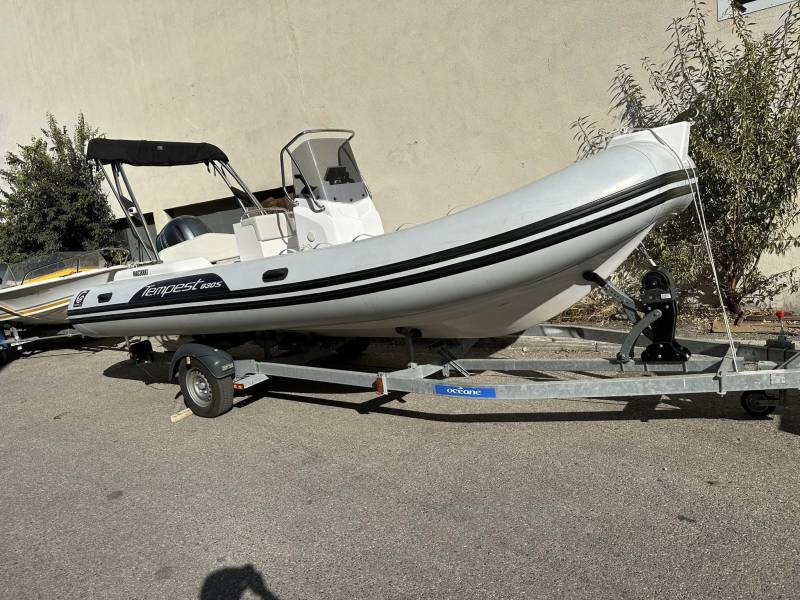 SEMI-RIGIDE CAPELLI 630s MOTEUR YAMAHA 130 cv OCCASION 2022  + PACK REMORQUE à MARSEILLE