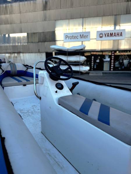 VENDU PACK OCCASION SEMI-RIGIDE FALCON + MOTEUR YAMAHA 50CV + REMORQUE