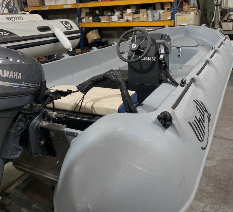 Coque whaly bateau vers Marseille