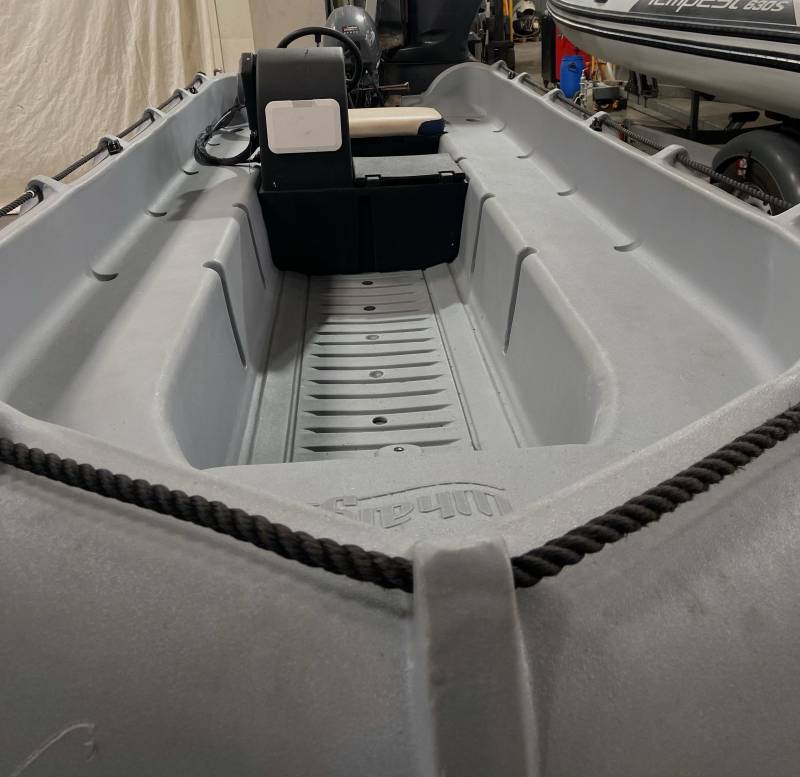 WHALY 435 SANS PERMIS VENDU SANS MOTEUR